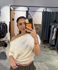 Alternative view of OFFSHOULDER TOP WIT